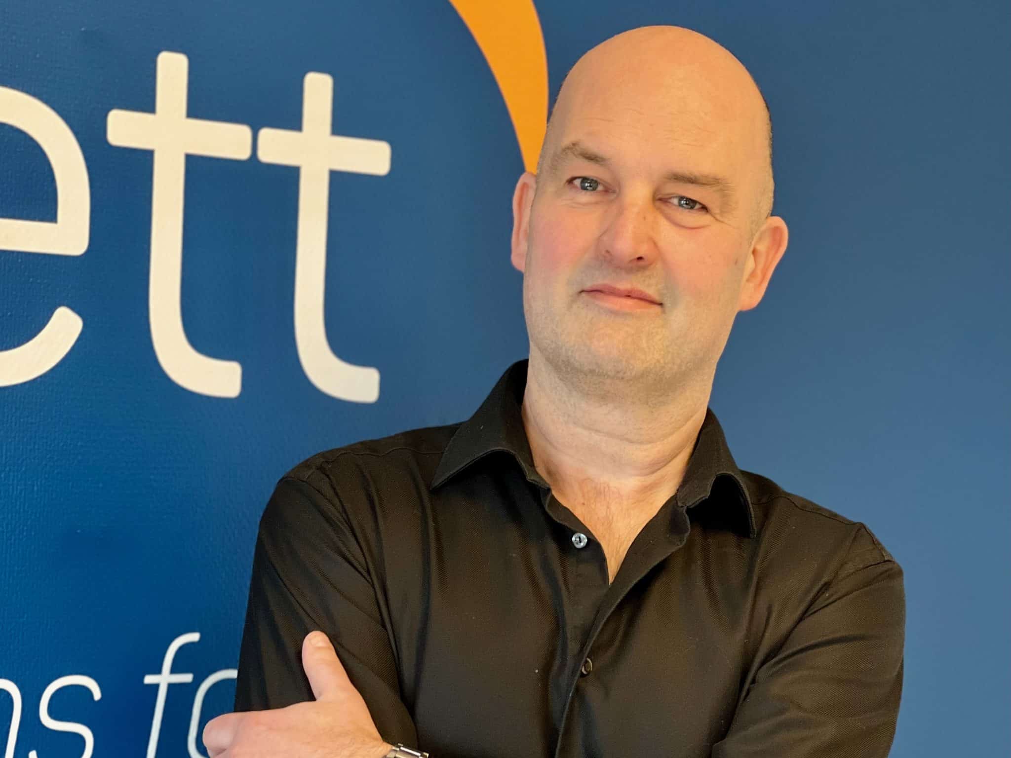 Mikael – 1 Mikael Brixhall